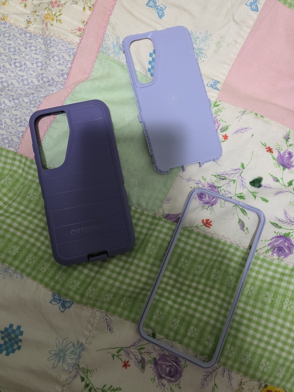 Samsung S25 OtterBox Two-Tone Purple/Lavender Phone Case Set